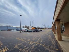 111 S Lincolnway