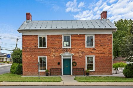 Retail space for Sale at 318 N Main St in Bridgewater