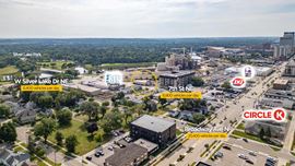 Silver Lake Crossing: Flexible Office Suites