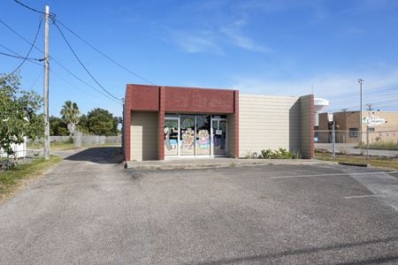 Retail space for Sale at 5626 Everhart Rd in Corpus Christi