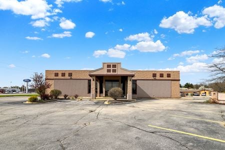 Photo of commercial space at 711 W Gardner Dr in Marion