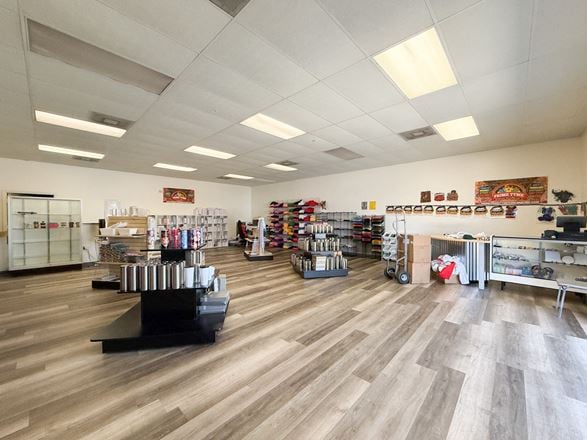 Corner Retail Property on NW Evangeline Thwy