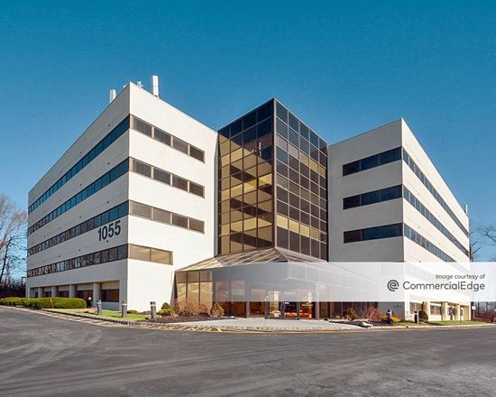 Boulevard Plaza 1055 Parsippany Boulevard Parsippany Nj Office Building