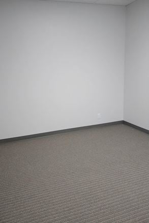 Workstyle Flexible Spaces - 7676 Hillmont