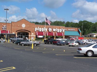 Sawmill Place Shopping Center
