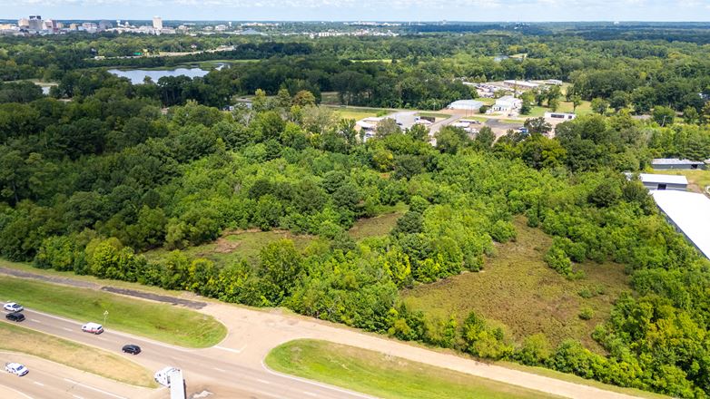 +/- 17.5 acres on Highway 80 in Flowood, Mississippi