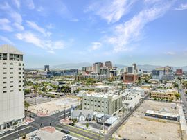 801 Las Vegas Blvd S 