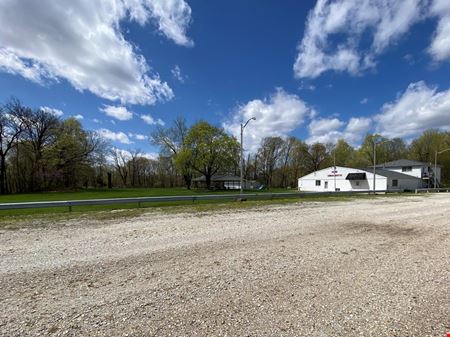 Events & Media space for Sale at 1839 1/2 highview rd in East Peoria