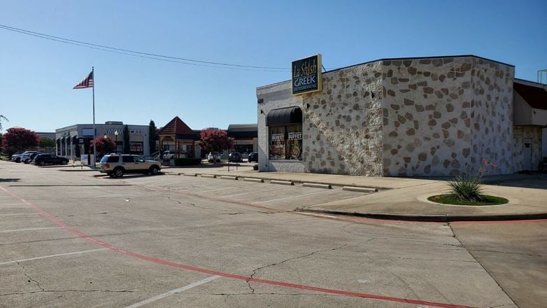 Eagle Plaza