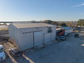 7765 FM 482 - Warehouse
