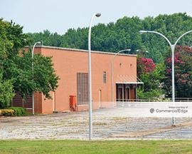 700 North Woods Drive