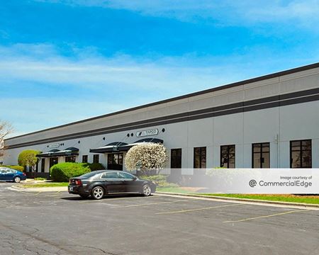 Industrial space for Rent at 1225 North Greenbriar Drive in Addison