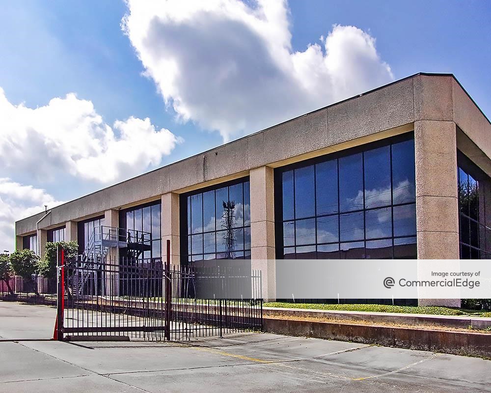 1080 West Sam Houston Pkwy North, Houston, TX | CommercialSearch