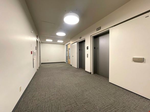 811 Southwest Naito Parkway