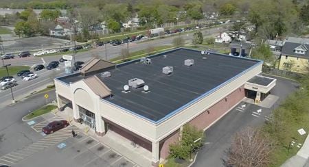 Retail space for Rent at 1490 Lake Ave in Rochester