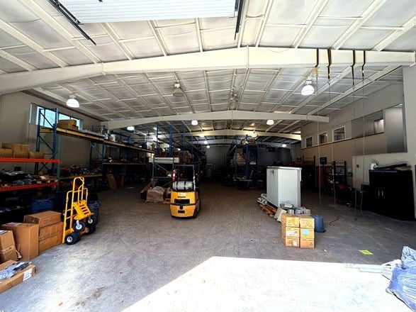 +/-12,000 SF Industrial/Flex for Lease on 2.13 Acres | Available April 1, 2027