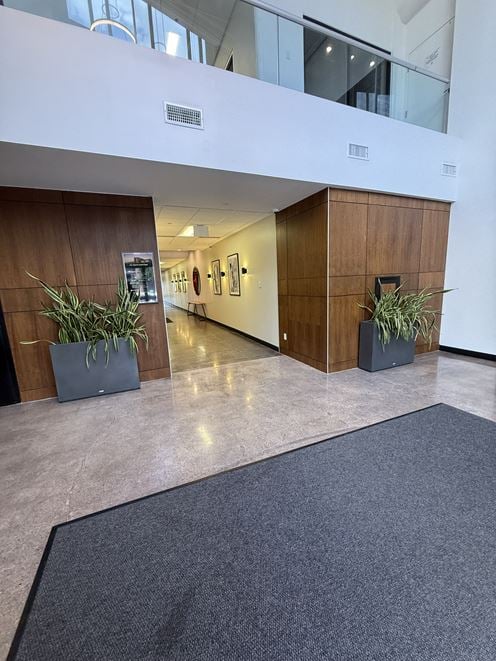 110 S Hartford Ave - Hartford Building - Office