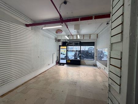 Retail space for Rent at 103-17 39th Ave in Corona