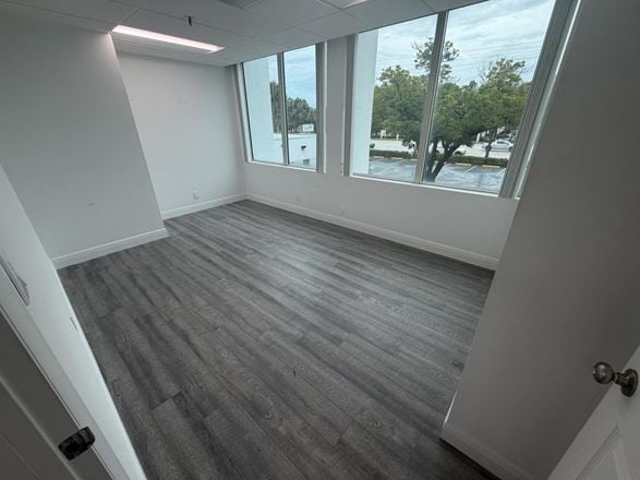 1329 SF Suite 201 D Professional and Medical Office Space(Leased)