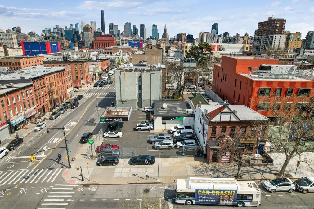 3rd & 9th Development
