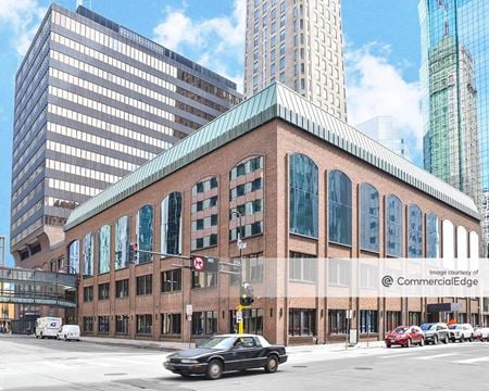 Shared and coworking spaces at 801 South Marquette Avenue in Minneapolis
