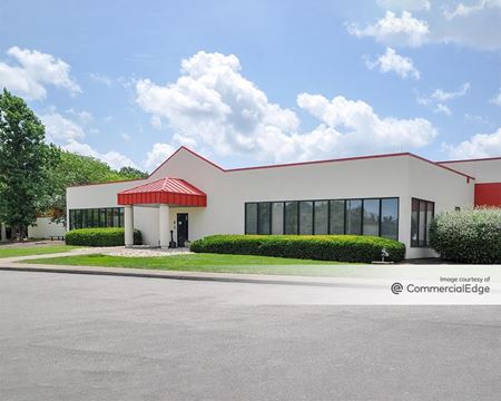 Commercial space for Rent at 191 Charter Place in La Vergne