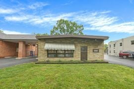 2690 E Main St
