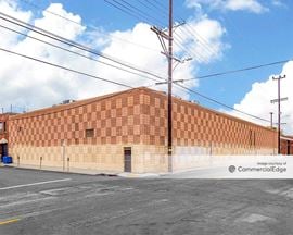 620 E. Commercial St.