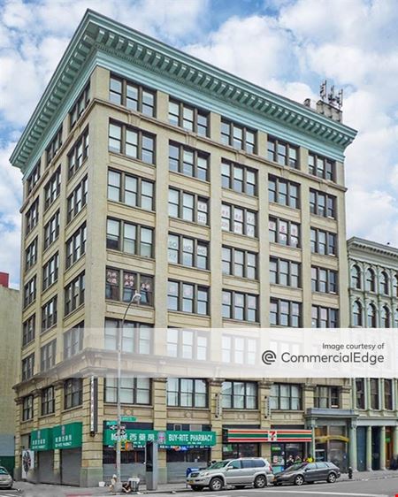 Retail space for Rent at 106 Lafayette Street in New York