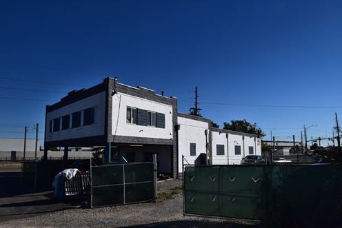 3,030 SF Office/Warehouse with yard