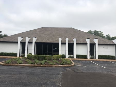 Country Club Office Park - REMODELED OFFICE SPACE - Oklahoma City