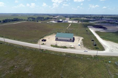Industrial space for Rent at Industrial Park Road in Cadiz