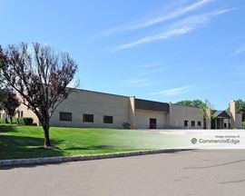 Parkway Commerce Center