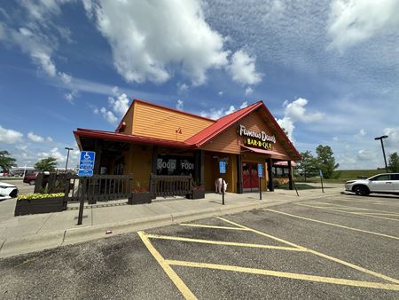Commercial space for Rent at 4355 W Frontage Rd in Owatonna