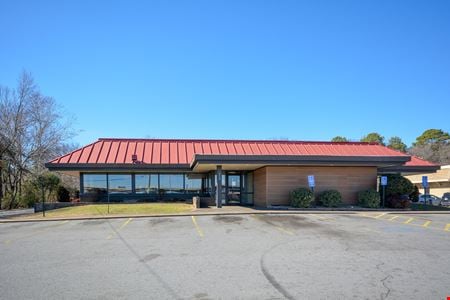 Retail space for Rent at 310 S Shackleford Rd in Little Rock