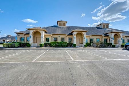 Office space for Rent at 12234 Shadow Creek Pkwy in Pearland