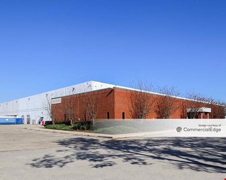 Photo of commercial space at 142-146 Knobcrest in Houston