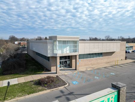 Retail space for Rent at 13550 West Nine Mile Road in Oak Park