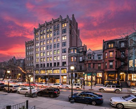Commercial space for Rent at 137 Newbury Street  in Boston