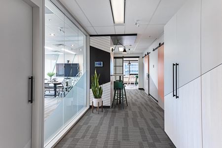 800      Space Photo Gallery 25