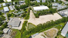 ±13,000-SF Industrial Service Facility on ±6.58 Acres of Land