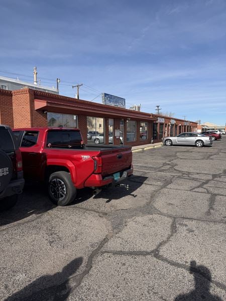 Retail space for Rent at 243 San Pedro Drive NE in Albuquerque