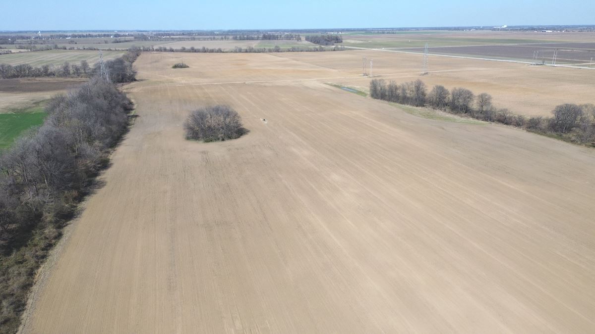 124 Acres with Rail