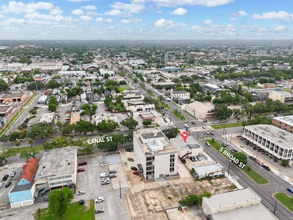 Prominent Retail Property with Secure Parking for Sale