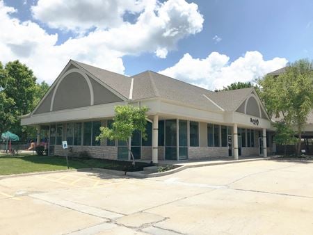 Commercial space for Rent at 791 NE Anderson Lane in Lee&#39;s Summit