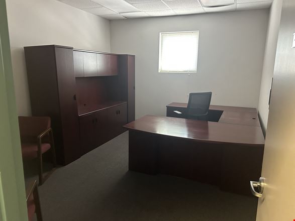 Bldg. 4 - 9,300 SF of Office/Lab Space on 4 Bldg. Industrial Campus