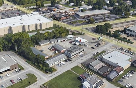 Photo of commercial space at 730 Lyndon Lane in Louisville