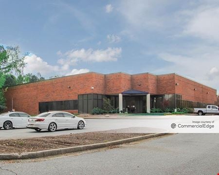 Photo of commercial space at 2755 Northwoods Pkwy in Norcross