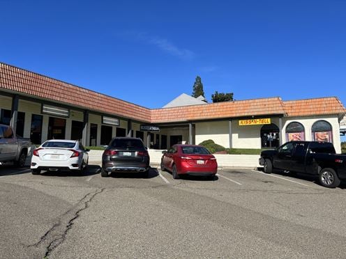 Plaza De Fair Oaks
