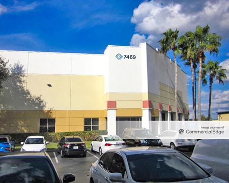 Industrial space for Rent at 7469 Kingspointe Pkwy in Orlando